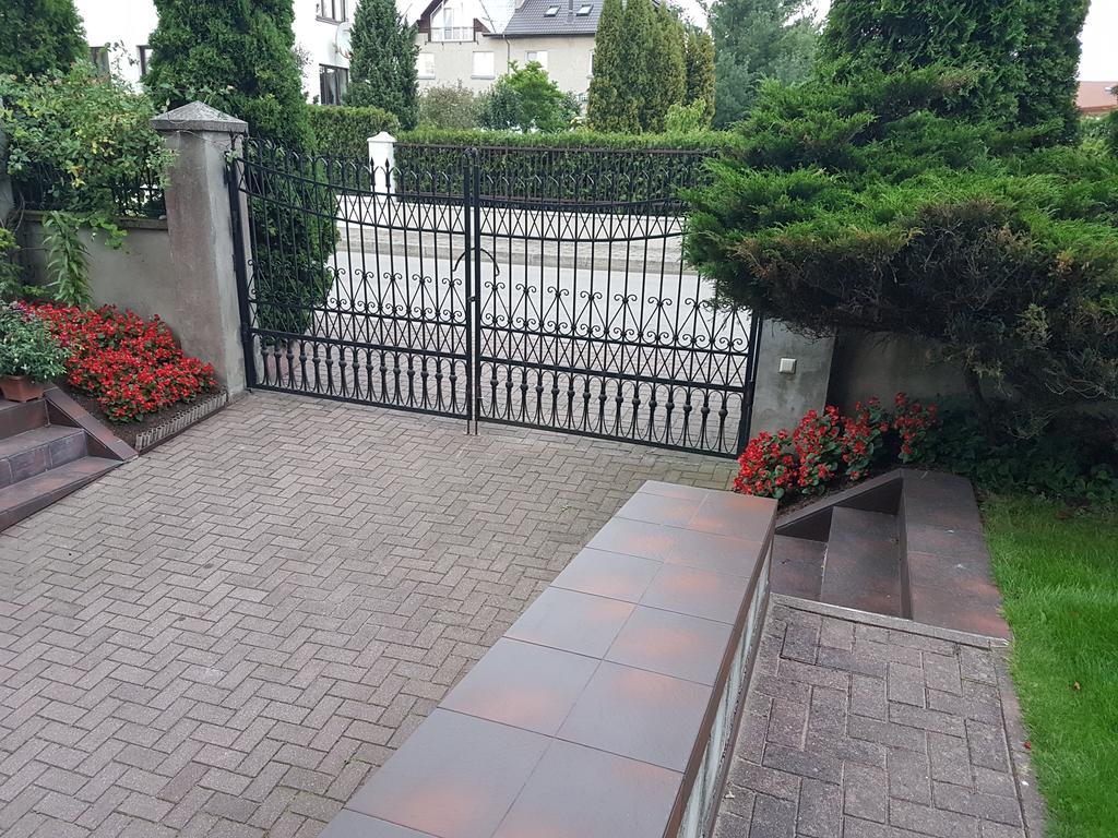 Premium Jacuzzi Apartment Klaipėda Buitenkant foto